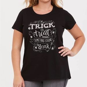 Torrid size 2 Halloween t-shirt